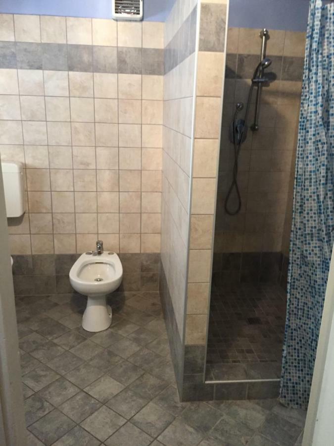 مانتوفا Corte Posta B&B - Parcheggio E Bagno In Camera المظهر الخارجي الصورة