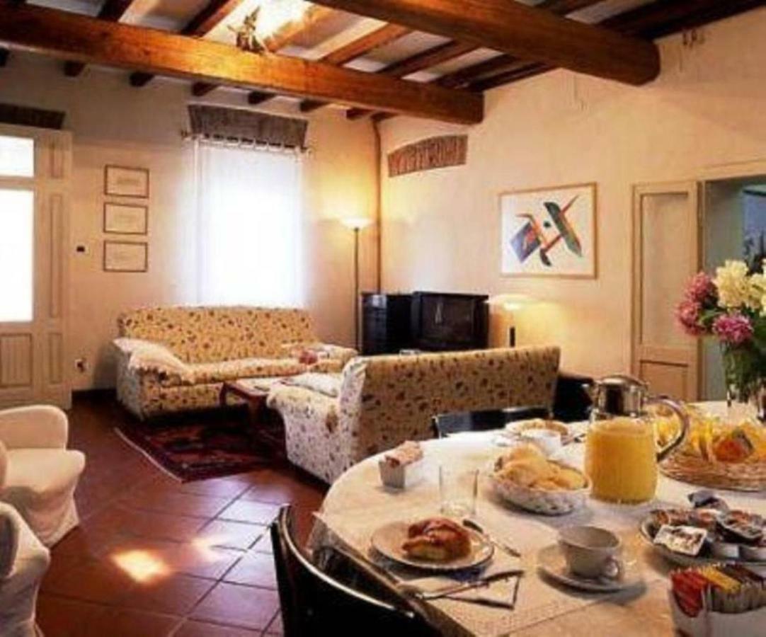 مانتوفا Corte Posta B&B - Parcheggio E Bagno In Camera المظهر الخارجي الصورة